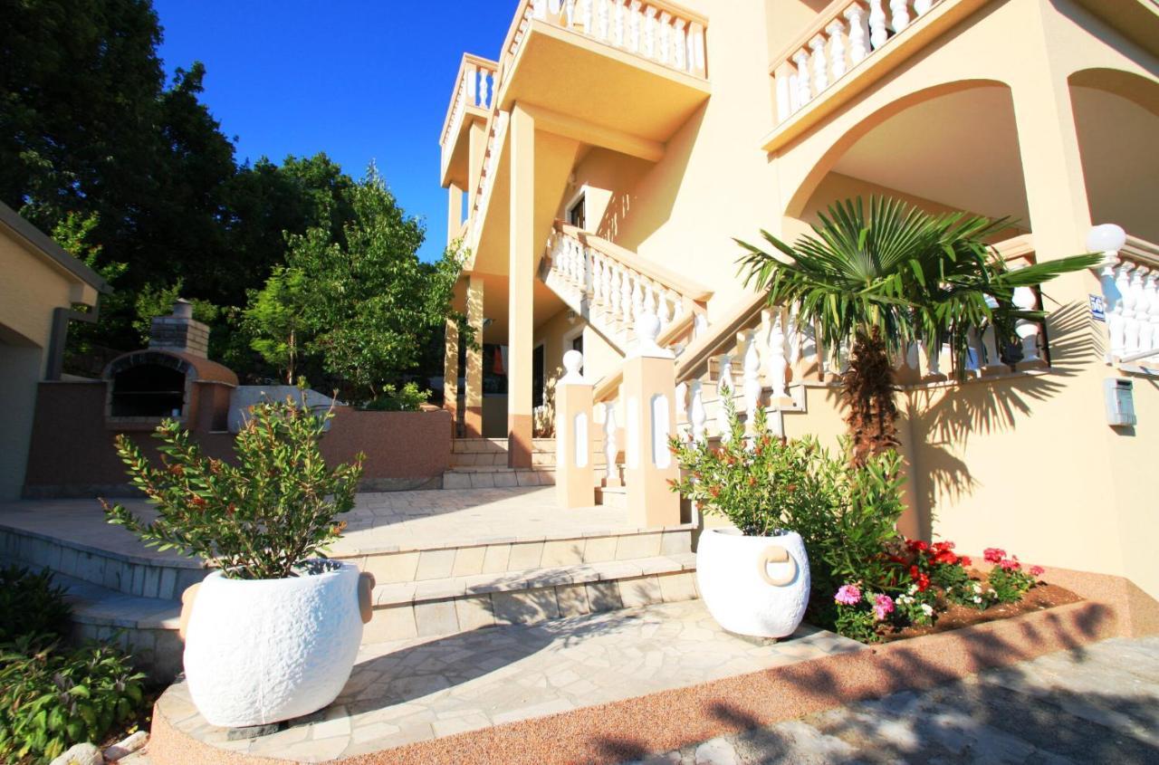 Pavica Apartment Dramalj Exterior foto